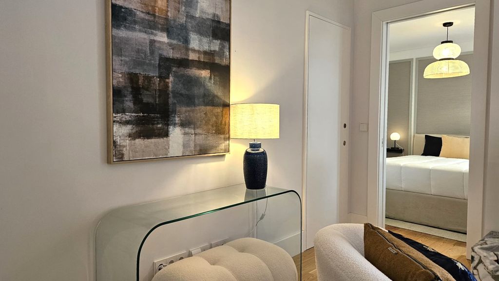 Luxe 1BDR Lisbon Property by LovelyStay