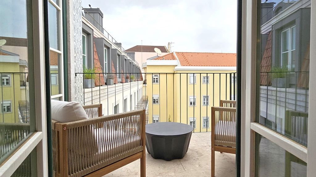 Luxe 1BDR Lisbon Property by LovelyStay