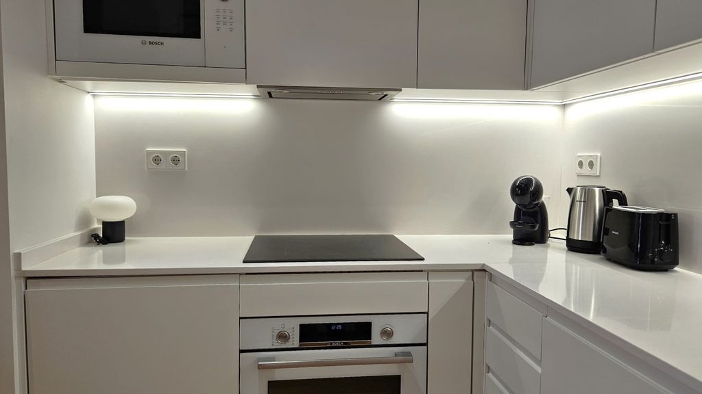 Luxe 1BDR Lisbon Property by LovelyStay