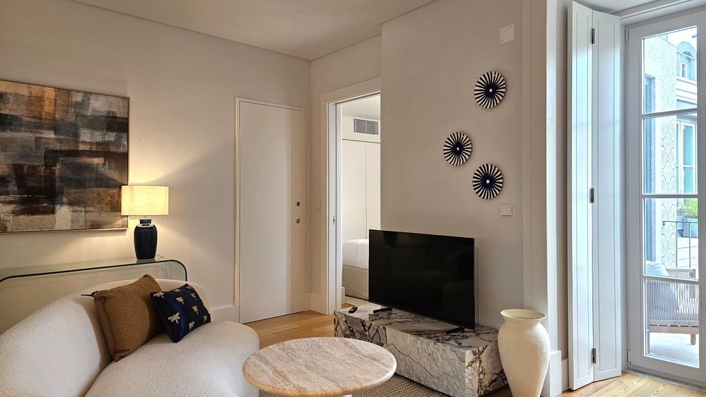 Luxe 1BDR Lisbon Property by LovelyStay