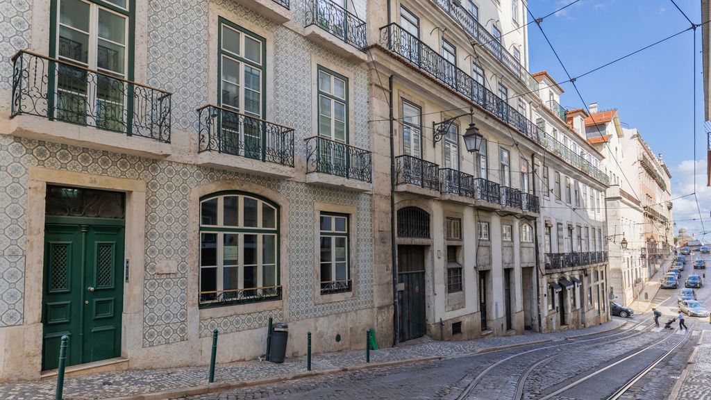 Luxe 1BDR Lisbon Property by LovelyStay