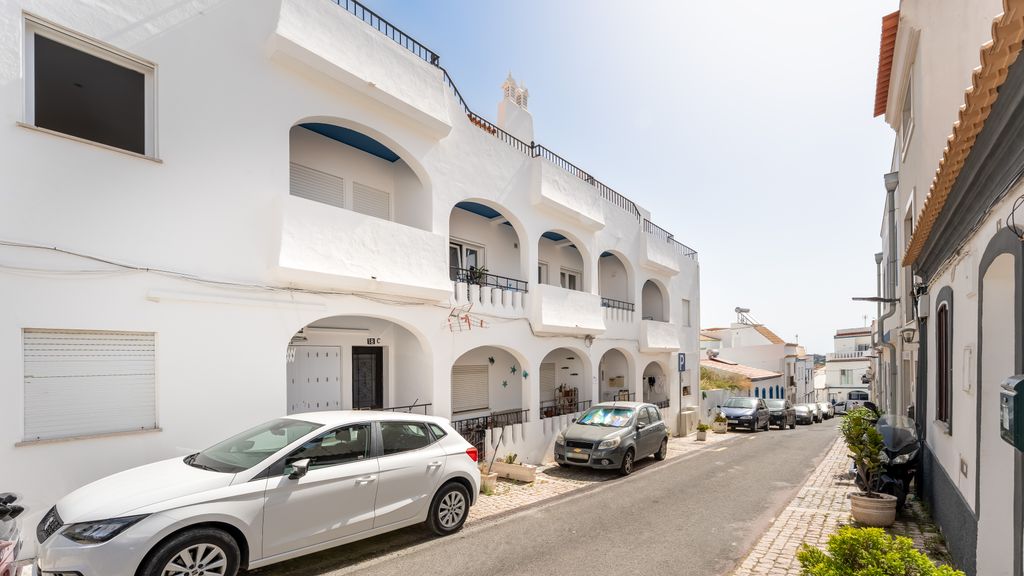 Modern 1BDR w/Sea View in Albufeira by LovelyStay