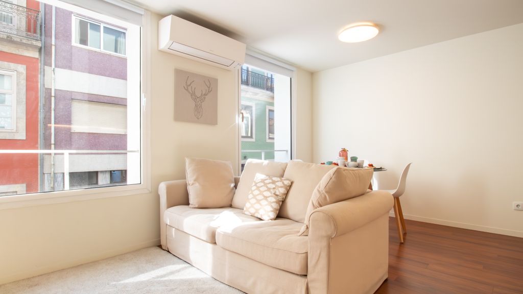 Bombarda Cozy Studio by LovelyStay