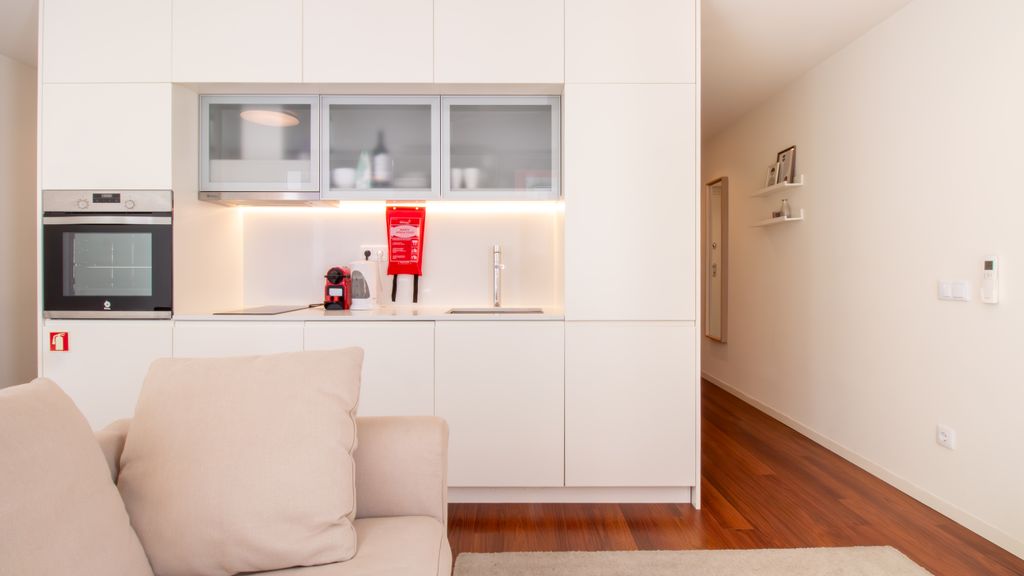 Bombarda Cozy Studio by LovelyStay
