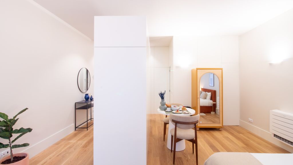 Miguel Bombarda House - 201 by LovelyStay