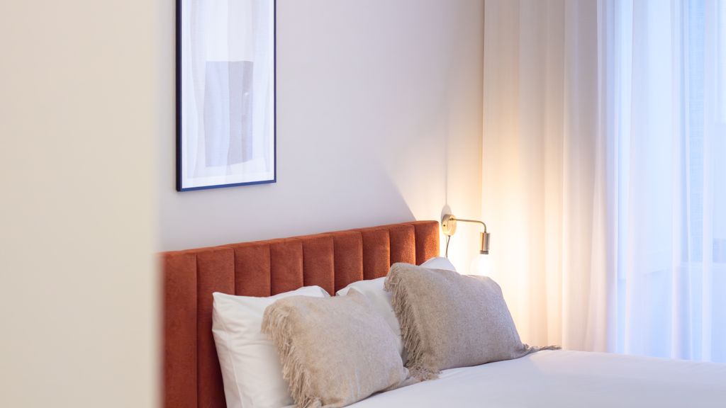 Miguel Bombarda House - 201 by LovelyStay