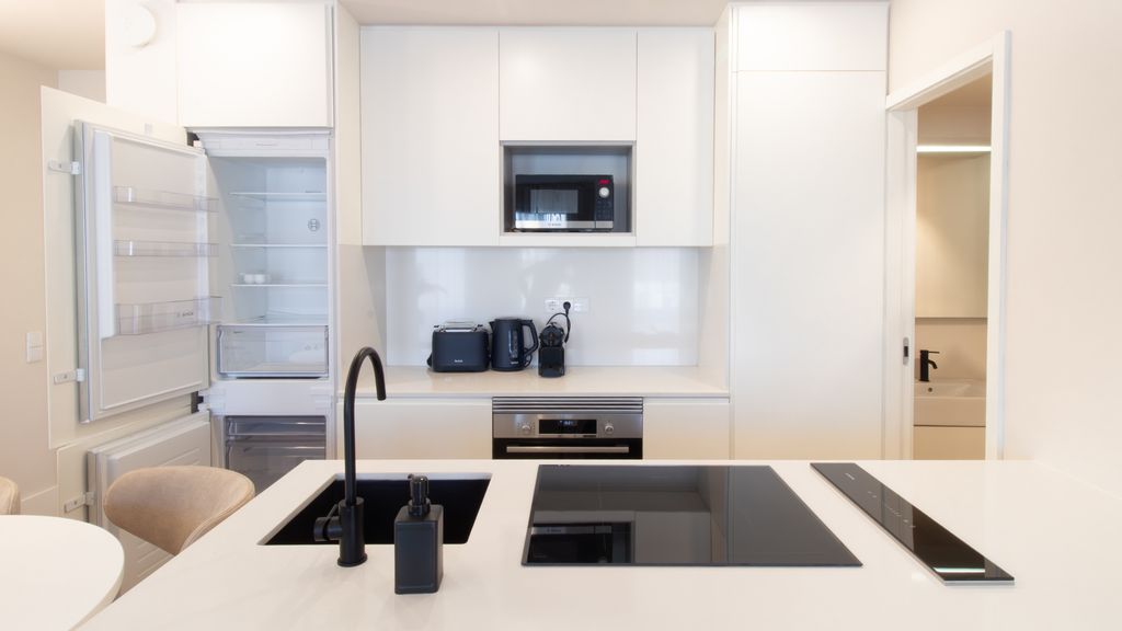Miguel Bombarda House - 401 by LovelyStay