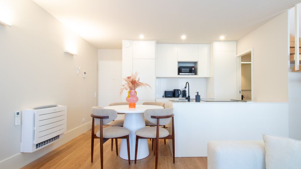 Miguel Bombarda House - 401 by LovelyStay