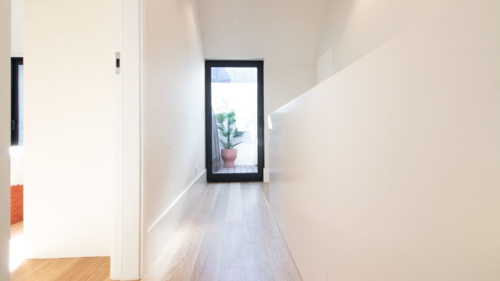 Miguel Bombarda House - 401 by LovelyStay