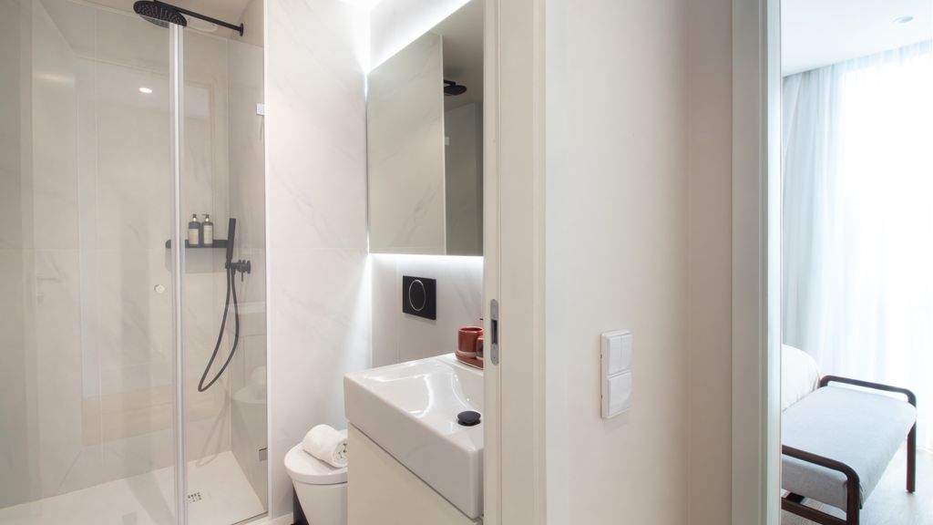 Miguel Bombarda House - 402 by LovelyStay