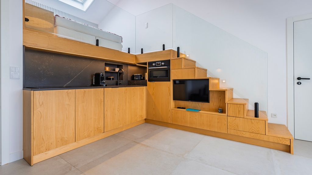 Blue Sky Villa 1 by LovelyStay