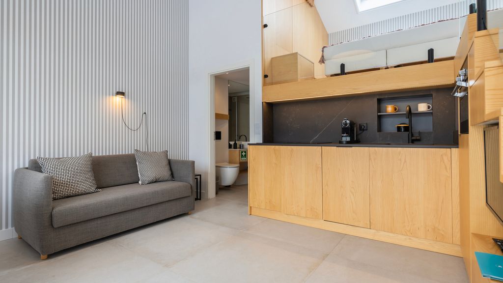 Blue Sky Villa 1 by LovelyStay