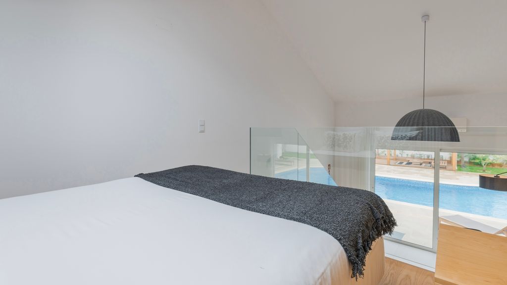 Blue Sky Villa 2 by LovelyStay