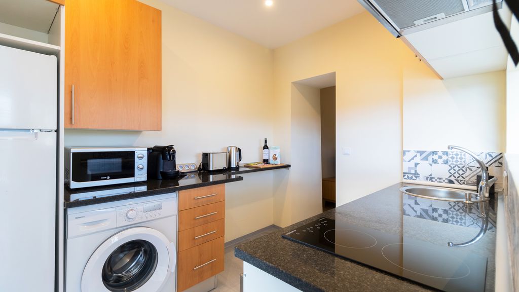 2BR Home near Douro River by LovelyStay
