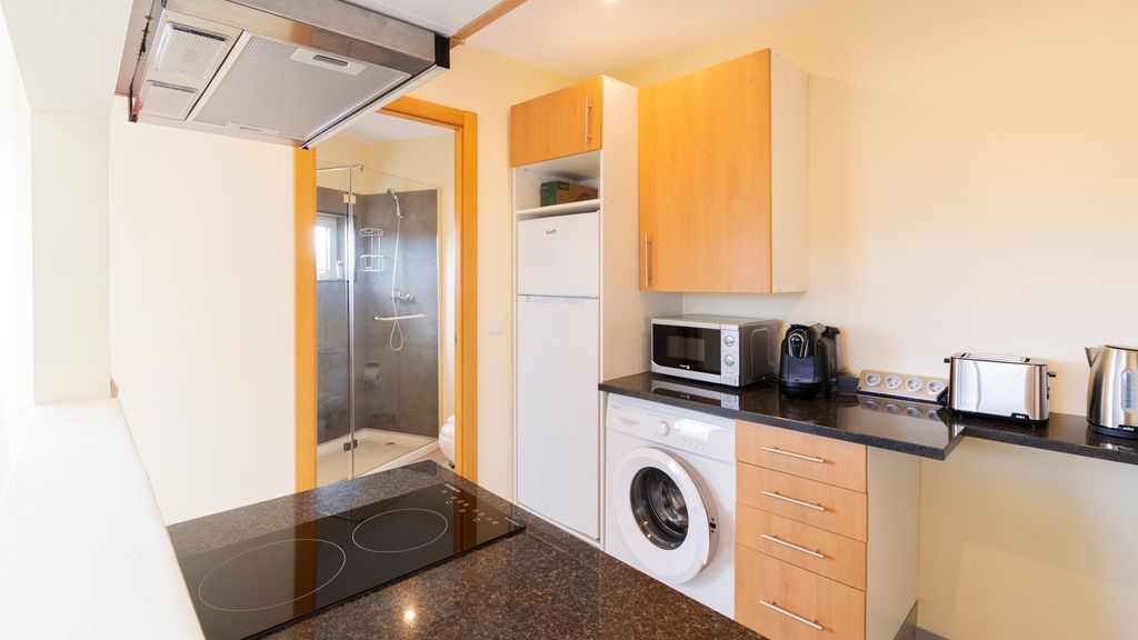 2BR Home near Douro River by LovelyStay