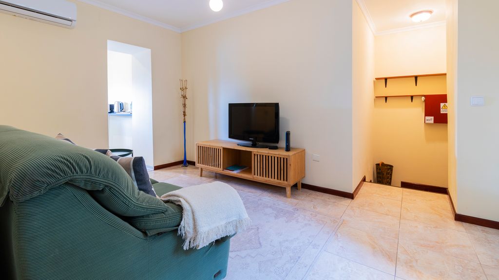 2BR Home near Douro River by LovelyStay