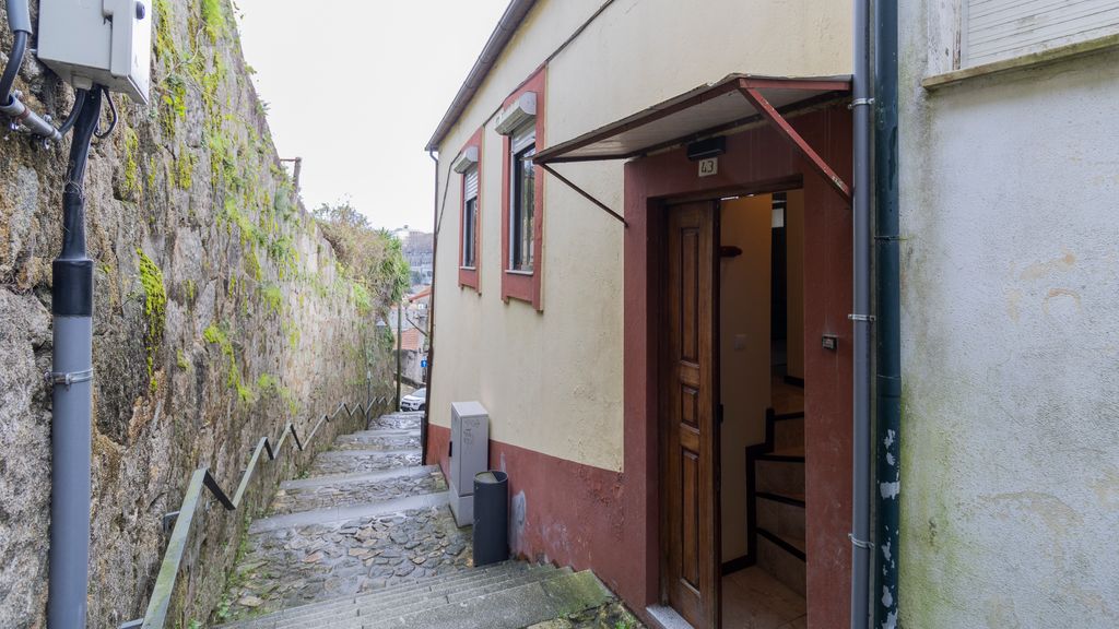 2BR Home near Douro River by LovelyStay