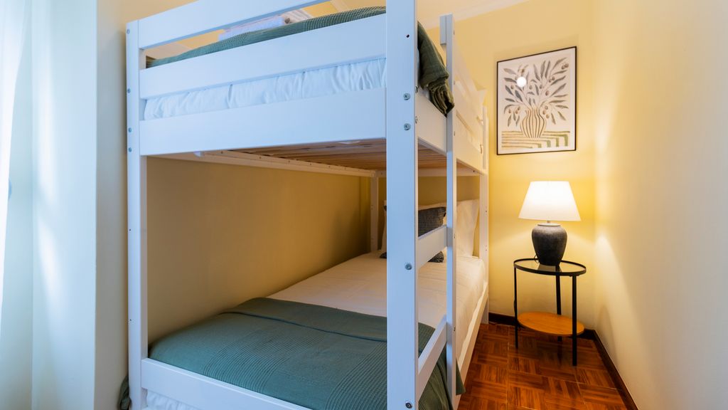 2BR Home near Douro River by LovelyStay
