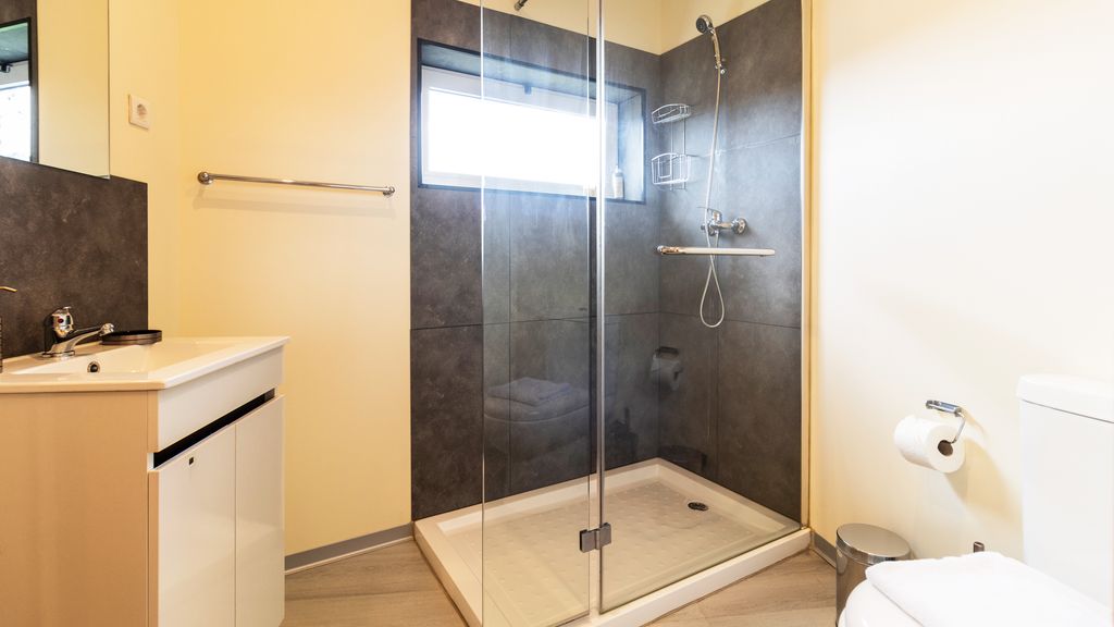 2BR Home near Douro River by LovelyStay