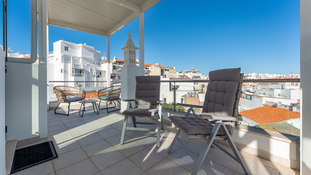Modern 3 BDR Duplex House W/ Terrace by LovelyStay