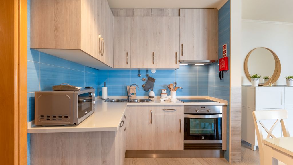 Modern 3 BDR Duplex House W/ Terrace by LovelyStay