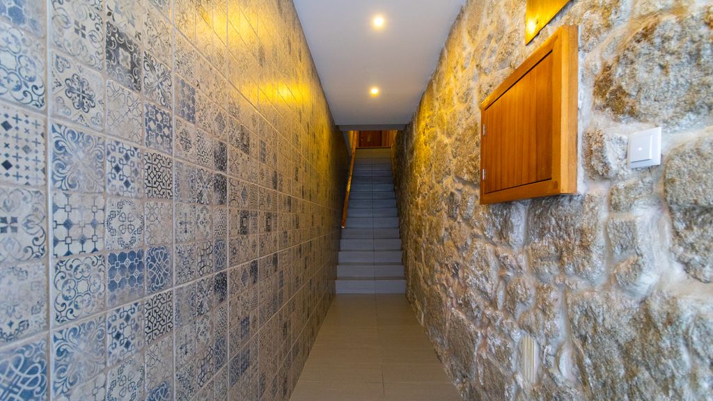 Trendy 2BR Near Douro River by LovelyStay