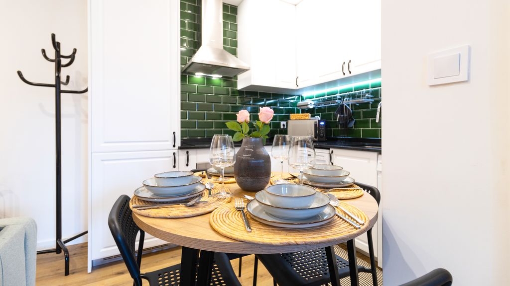 Trendy 2BR Near Douro River by LovelyStay