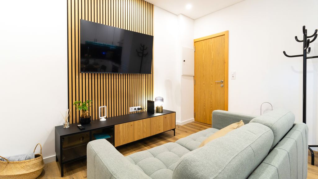 Trendy 2BR Near Douro River by LovelyStay