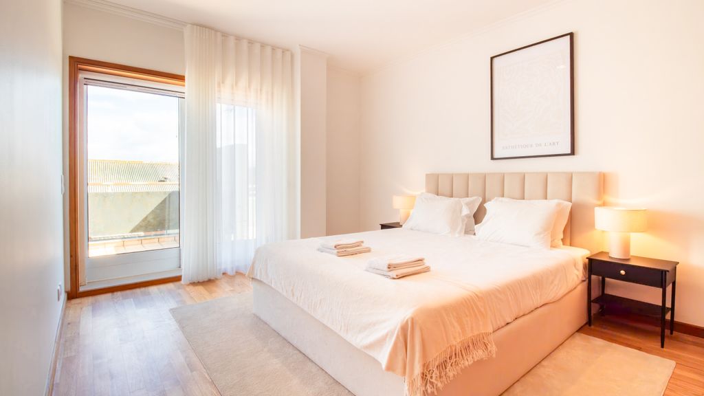 Seaside Living by LovelyStay