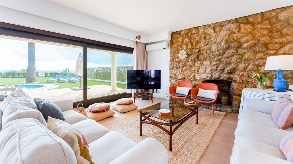 Villa Casa Amendoeiras by LovelyStay