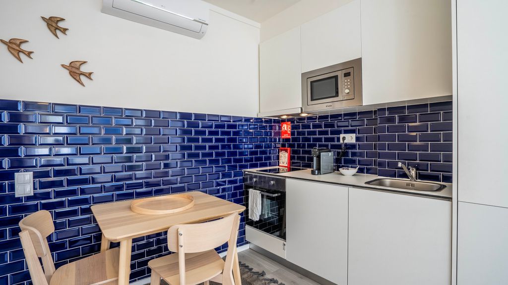 TrindadeFlat w/ AC by LovelyStay
