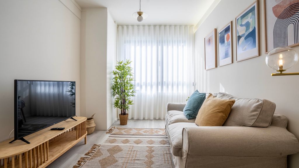 TrindadeFlat w/ AC by LovelyStay