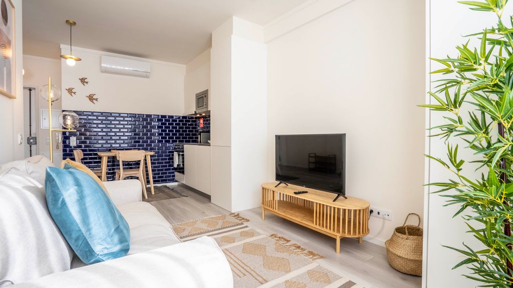 TrindadeFlat w/ AC by LovelyStay