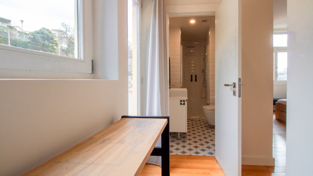 Miragaia Studio w/ Patio by LovelyStay