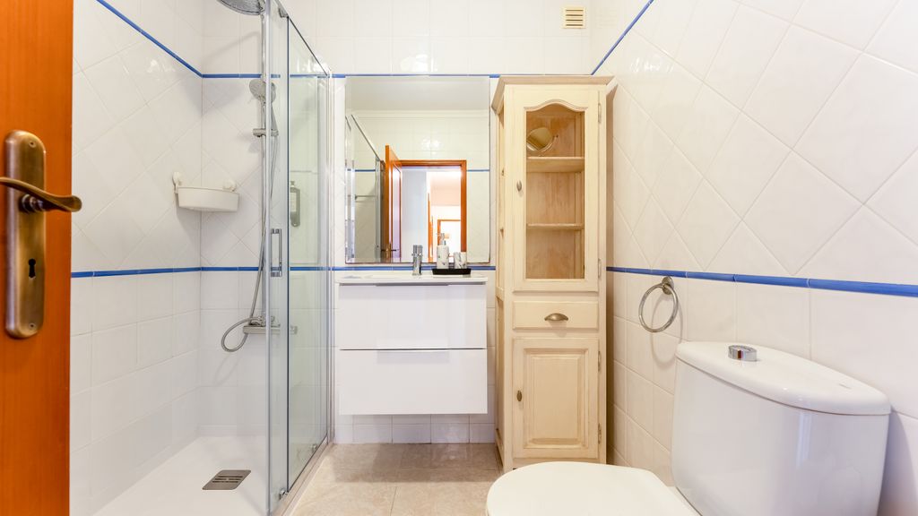 Vila Nova Sunny 2BR Apt with Pool by LovelyStay