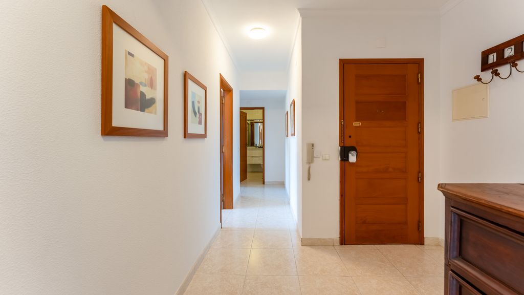 Vila Nova Sunny 2BR Apt with Pool by LovelyStay