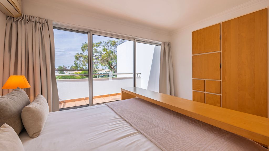 Soltroia Duplex, Lake & Beach by LovelyStay