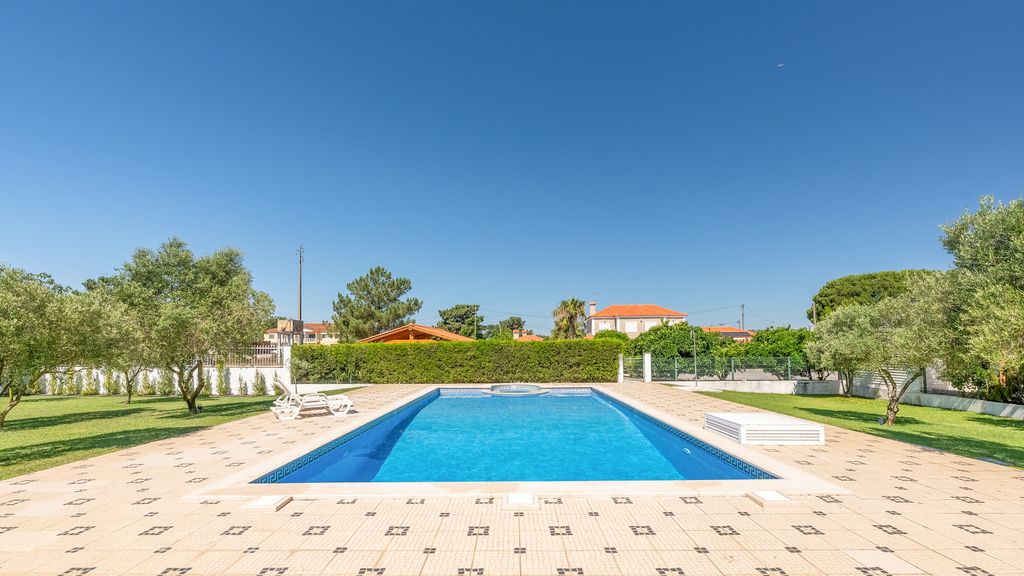 Magalhães Village - House 3 by LovelyStay