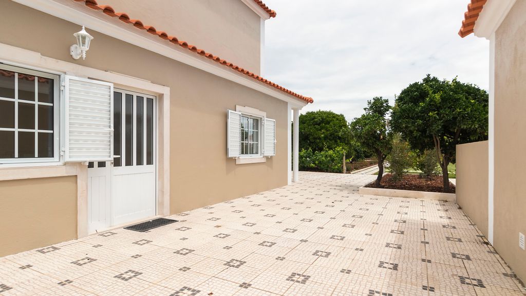 Magalhães Village - House 5 by LovelyStay