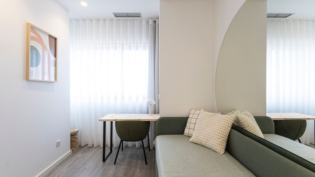 Bright 2BR Flat near Praça da Galiza by LovelyStay