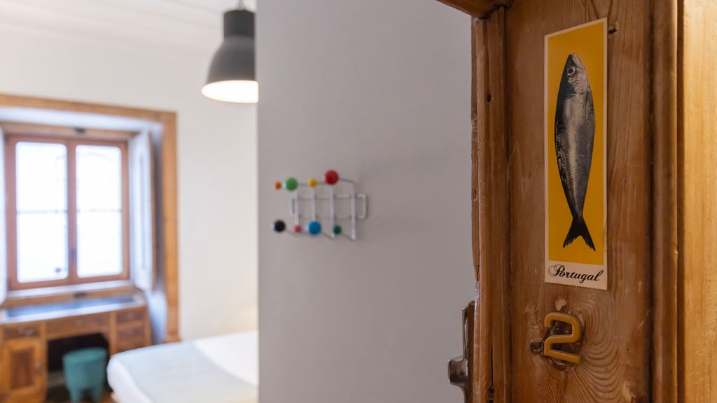 Portuguese Charm Guesthouse by LovelyStay - Room 2