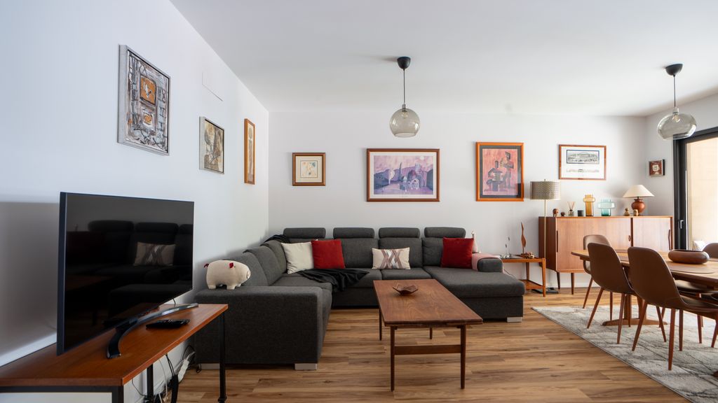 Brava Suite by LovelyStay