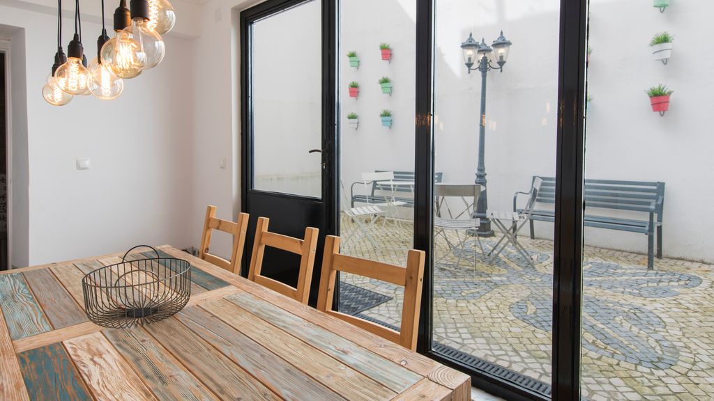 Bica Patio 3BDR Duplex by LovelyStay