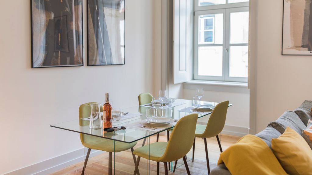 Downtown Lisbon Apartment by LovelyStay