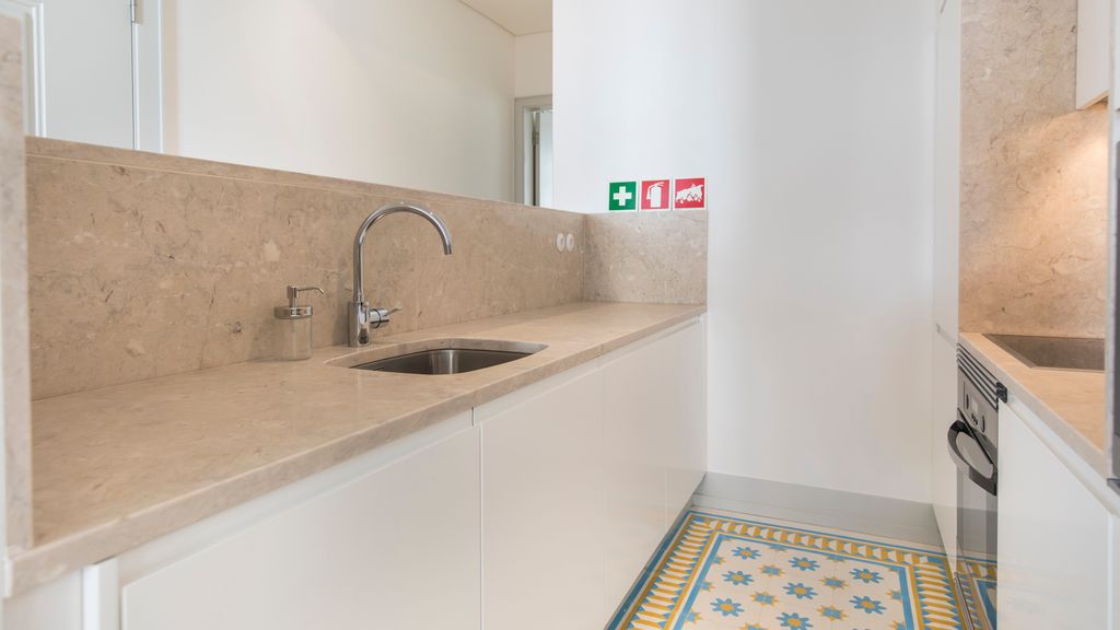 Downtown Lisbon Apartment by LovelyStay