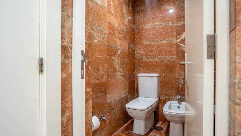 Seaside 3BR Flat in Póvoa by LovelyStay