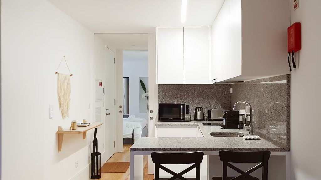 Great Flat & View in Historic Porto by LovelyStay
