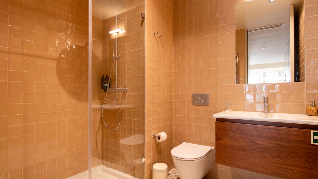 Catarina 392 | Elegant 1BR by LovelyStay
