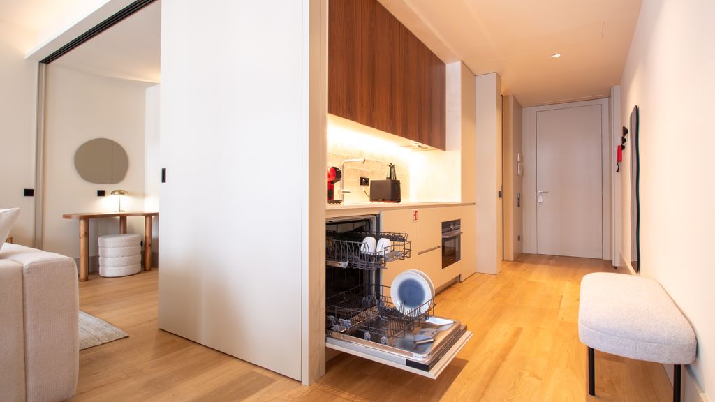 Santa Catarina Front-Row Suite by LovelyStay