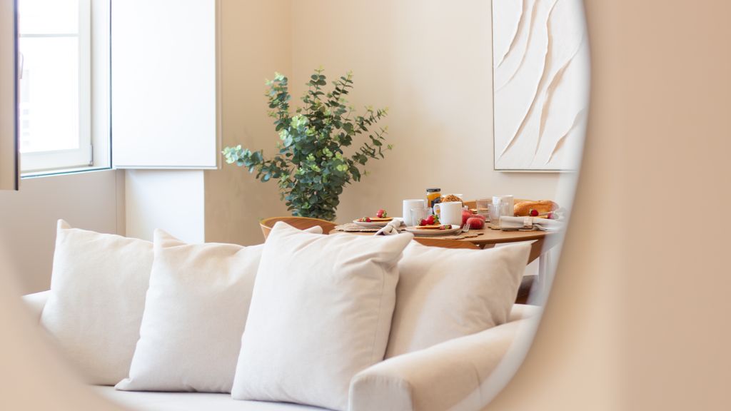 Santa Catarina Front-Row Suite by LovelyStay